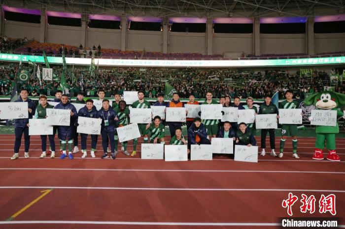 中超接近半程，浙江独苗在逆境中坚持前行，力