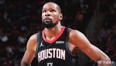 火箭惨败公牛，乌度卡怒喷裁判引争议，范乔丹