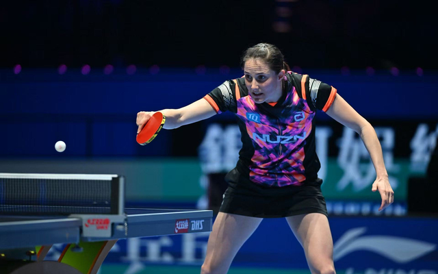 覃予萱1-4温特无缘8强 国乒女线首败 王艺迪获世