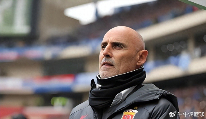 重庆铜梁龙主场票价争议引球迷不满 保级目标与